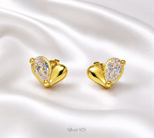 Minimal heart-shaped stud