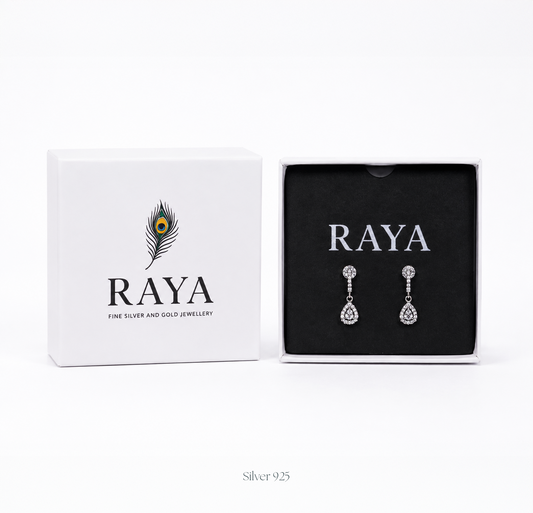 Sleek huggie hoop earrings