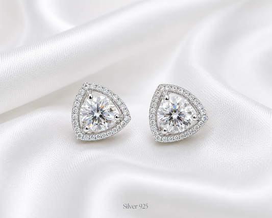 Triangle-shaped halo studs