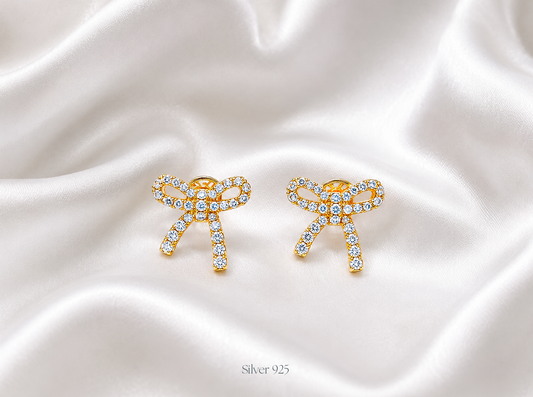 Elegant bow-shaped stud
