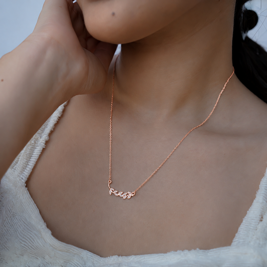 Minimal Leafs Branch Pendant with Chain